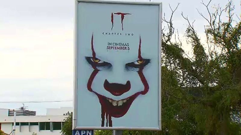 El poster de 'It 2' que asusta a los niños en Australia. (Foto: 9news)